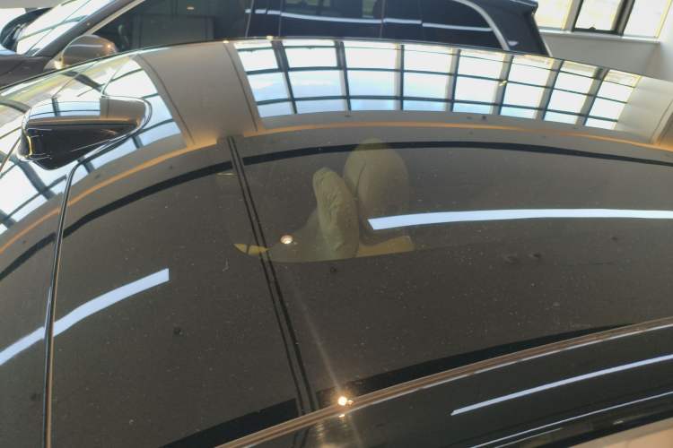 Used Li Auto i6 2025 Model Two-Wheel-Drive Standard Type Roof