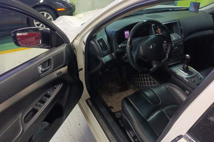 Used Infiniti G Series 2013 G25 Sedan Luxury Sport Edition Driver Seat