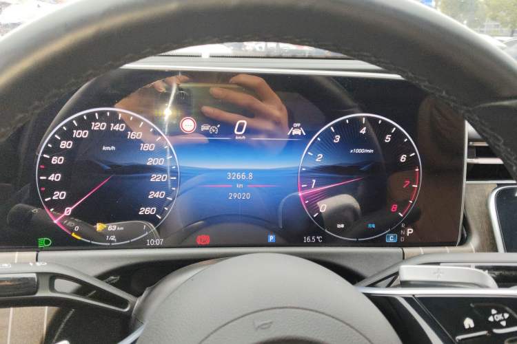 Used Mercedes-Benz E-Class 2024 Refresh E 300 L Stylish Edition
