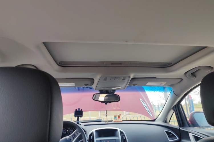 Used Buick GT 2012 GT 1.8L Automatic Fashionable Leather Edition
