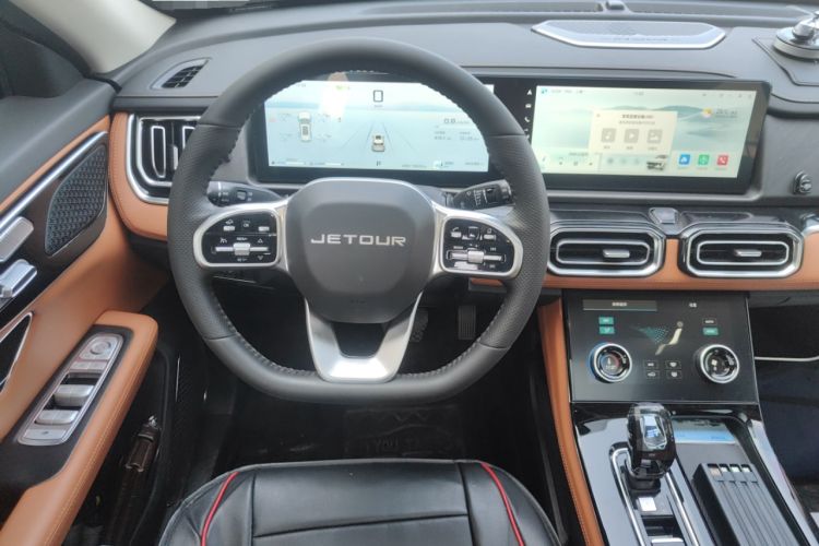 Used JETOUR X70 PLUS 2024 Champion Edition 1.5T DCT Champion MAX 5-Seater
