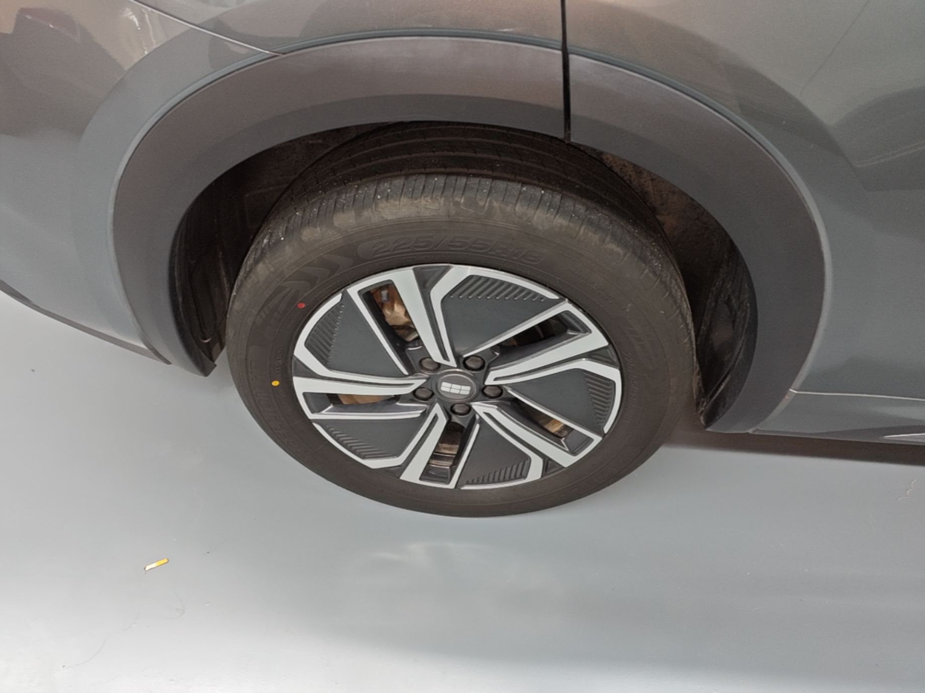 Geely Galaxy Xingjian 7 EM-i 2025 55 km Launch Edition — снимка 11