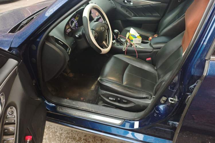 Used Infiniti Q50L 2016 2.0T Enjoyment Edition Driver Seat