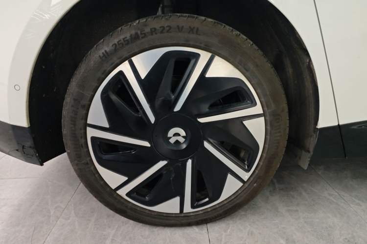 Used Nio ET9 2025 100 kWh Right Rear Wheel Hub