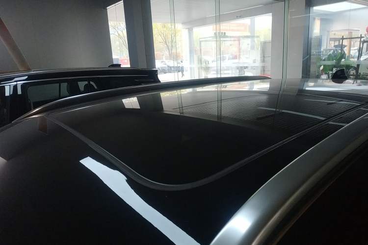 Used Hongqi HS5 2023 2.0T Four-Wheel Drive Flagship Pro Edition
