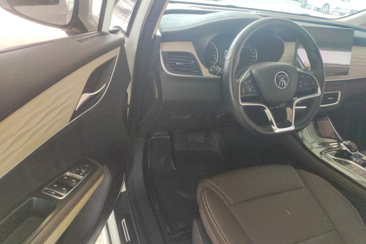 Used BYD Song MAX New Energy 2022 DM-i 105KM Flagship Model
