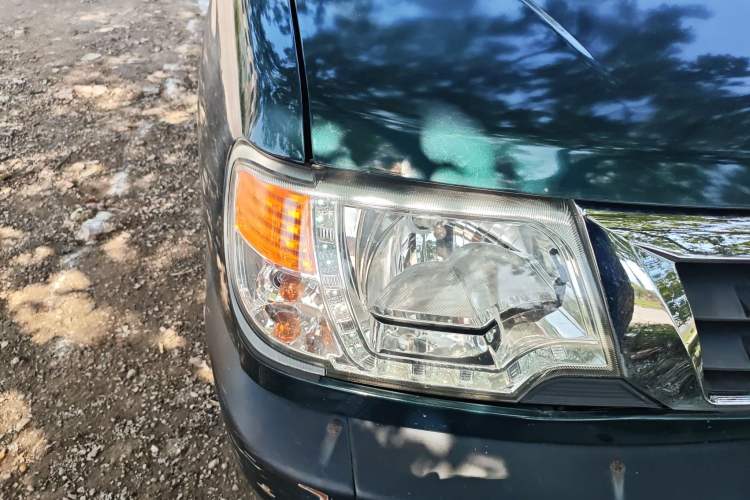 Used Dongfeng Ruichi 2015 2.4L Two-Wheel Drive Classic Long Cargo Bed ZG24
