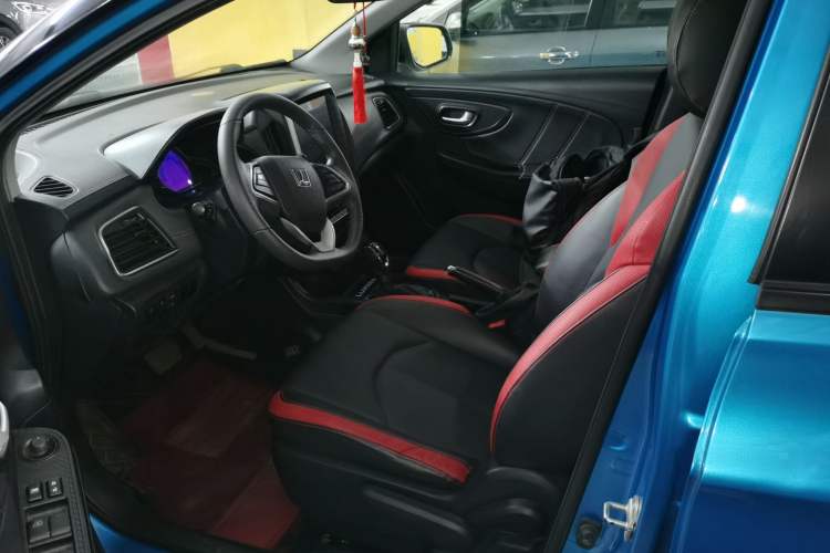 Used Luxgen U5 SUV 2017 1.6L CVT Prestige Edition
