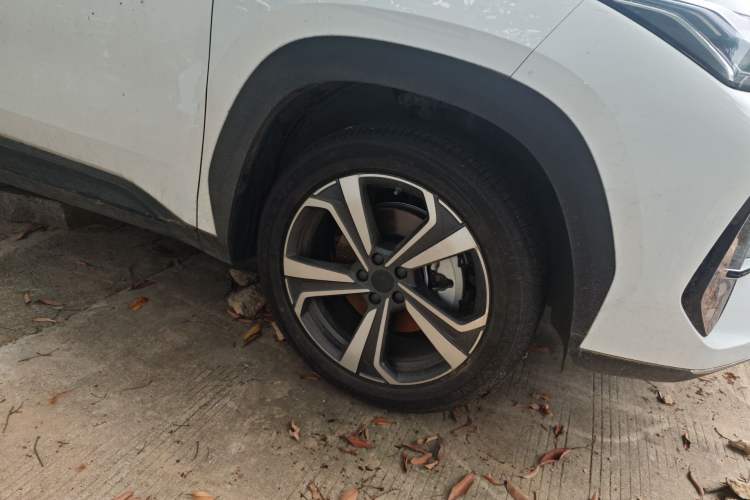 Used Geely Auto FX11 2025 4th Generation 1.5TD DCT - Shanhe Right Front Wheel Hub