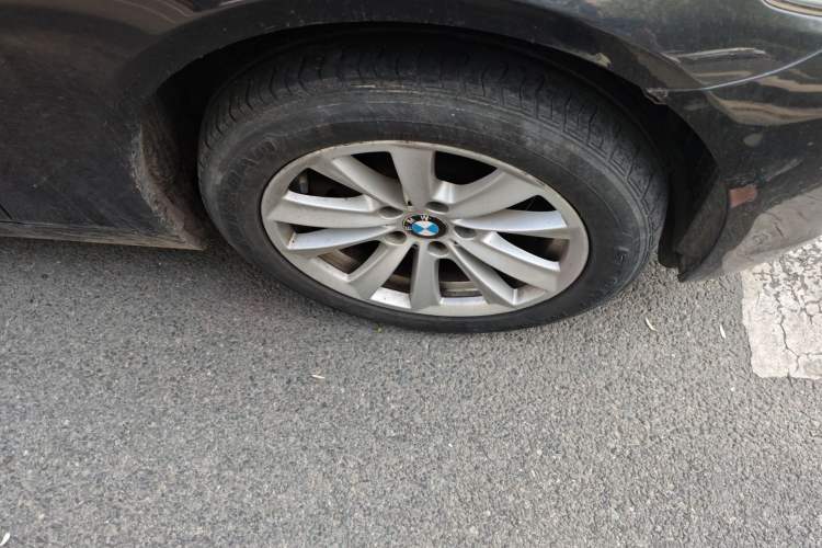 Used BMW 5 Series 2012 523Li Leading Model