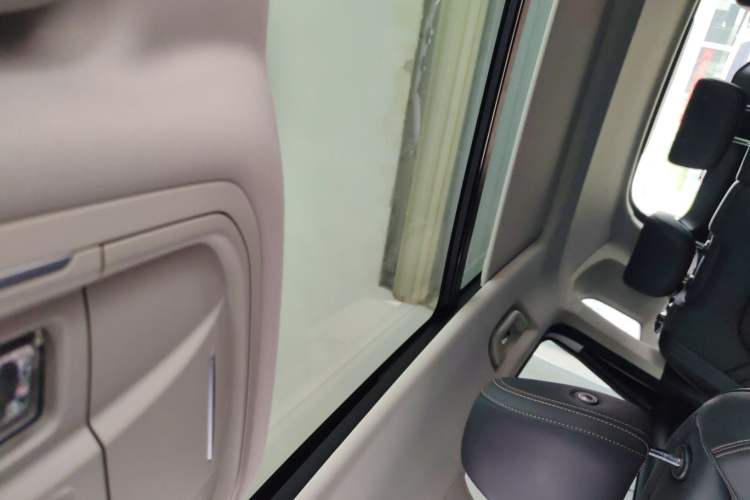 Used Haval DARGO 2021 1.5T DCT Two-Wheel Drive Labrador Edition Headliner