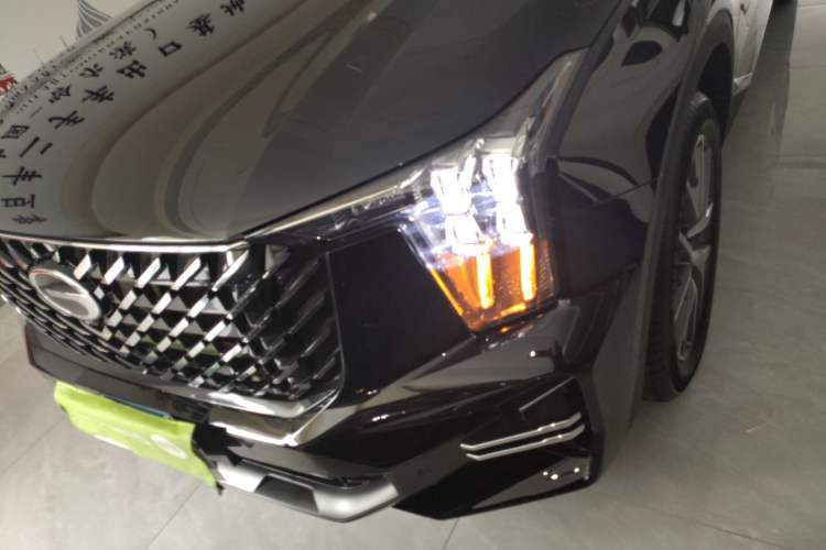 Used GAC Trumpchi GS8 2025 Linghang Series 2.0 TGDI Two-Wheel-Drive Luxury Edition 5 Seats
