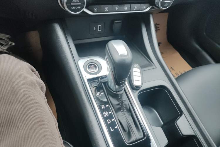 Used Nissan Sylphy 2022 1.6L XL CVT Enjoyment Edition Gear Lever