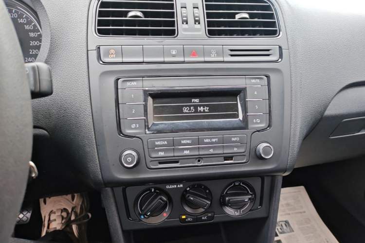 Used Volkswagen Polo 2018 1.5L Manual Drive-Comfort Model
