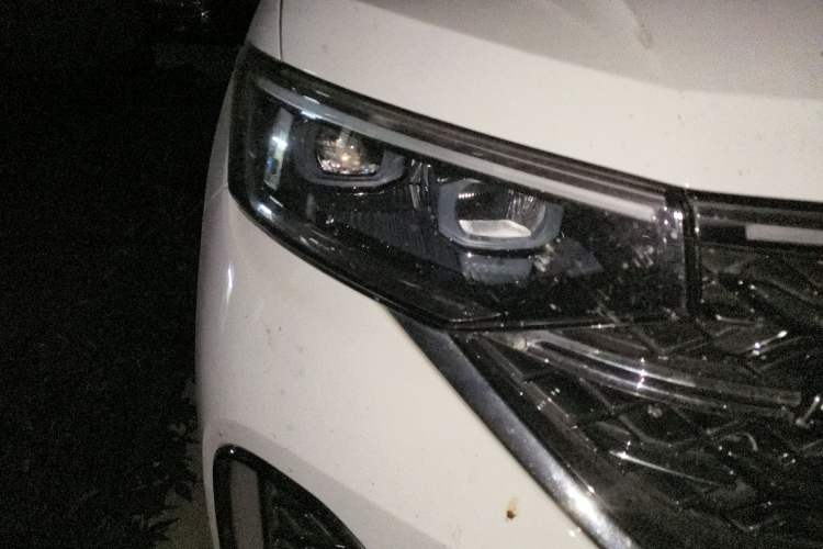 Used Volkswagen Tayron X 2024 330TSI Two-Wheel-Drive Prestige High-Energy Edition