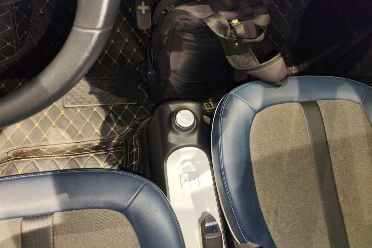 Used Wuling Hongguang MINIEV 2022 GAMEBOY 200km Gaming Edition with Lithium Iron Phosphate