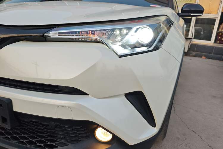 Used Toyota C-HR 2020 2.0L Leading Edition
