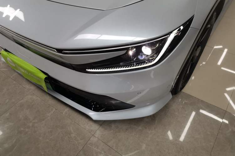 Used Honda P7 2025 Rear-Drive Long-Range Pro