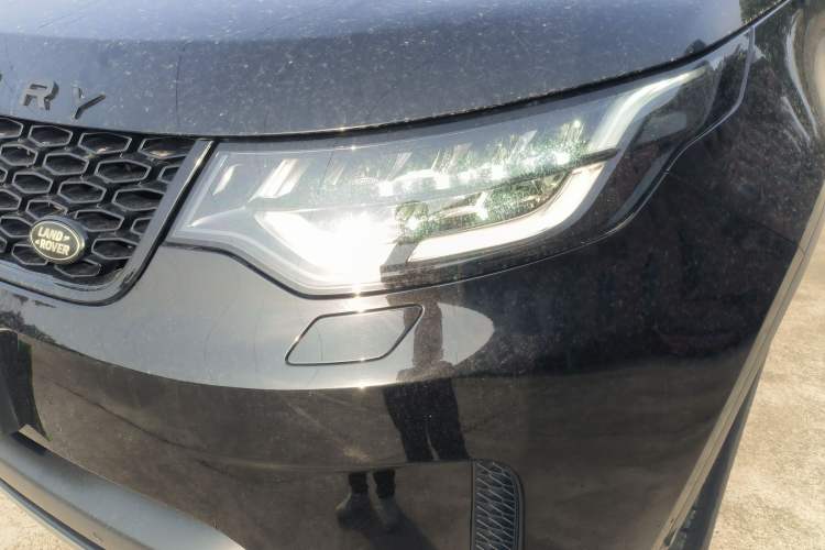 Used Land Rover Discovery 2019 3.0 SC V6 SE Left Front Headlight