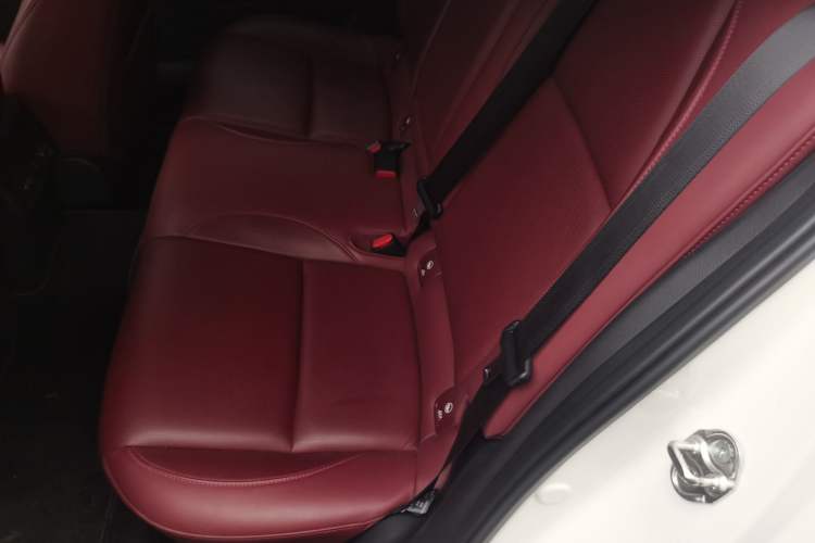 Used Mazda 3 Axela 2023 2.0L Automatic Zhiyao Edition
