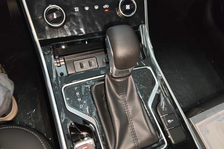 Used Chery Arrizo 5 2025 Excellence Version 1.5L CVT Fashionable Edition