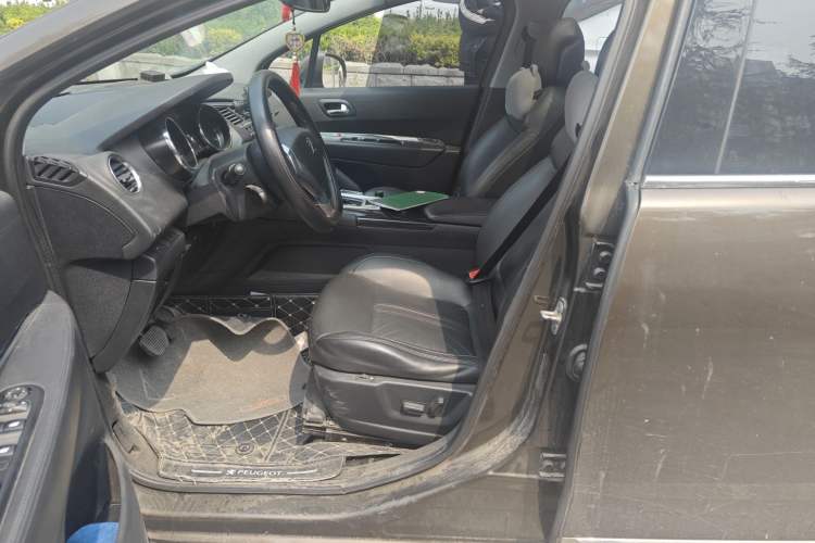 Used Peugeot 3008 2013 1.6THP Automatic Prestige Edition