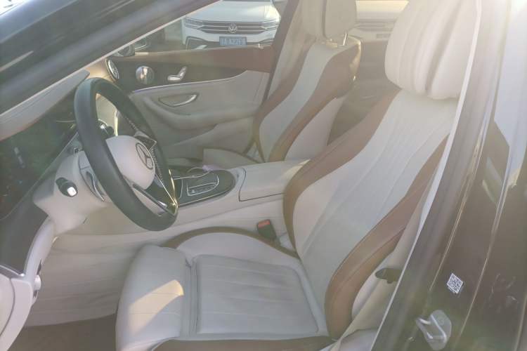 Used Mercedes-Benz E-Class 2022 E 260 L
