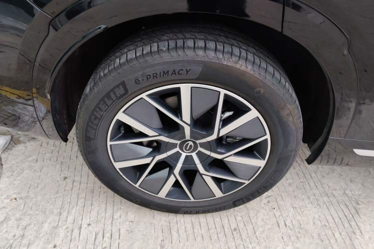 Used GAC Trumpchi S9 2025 Model Qiankun Ultra 6-Seater Exterior 5