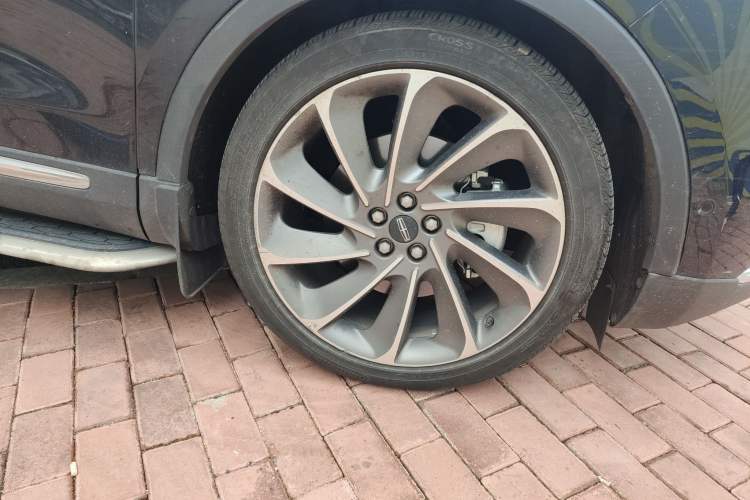 Used Lincoln Nautilus 2021 2.7T Four-Wheel Drive Prestige Edition