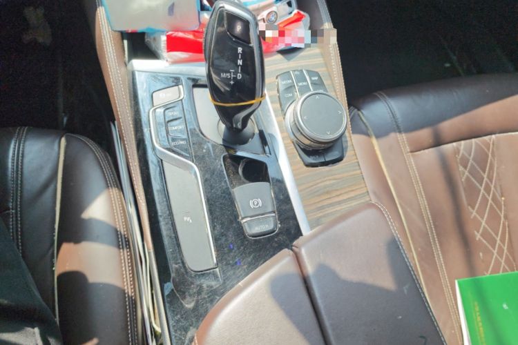 Used BMW 5 Series 2018 530Li Leading Edition Luxury Package
