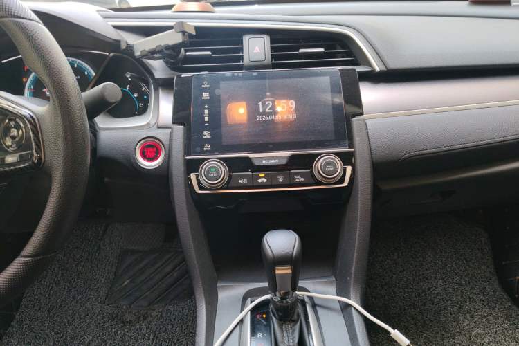 Used Honda Civic 2016 220TURBO CVT Luxury Edition
