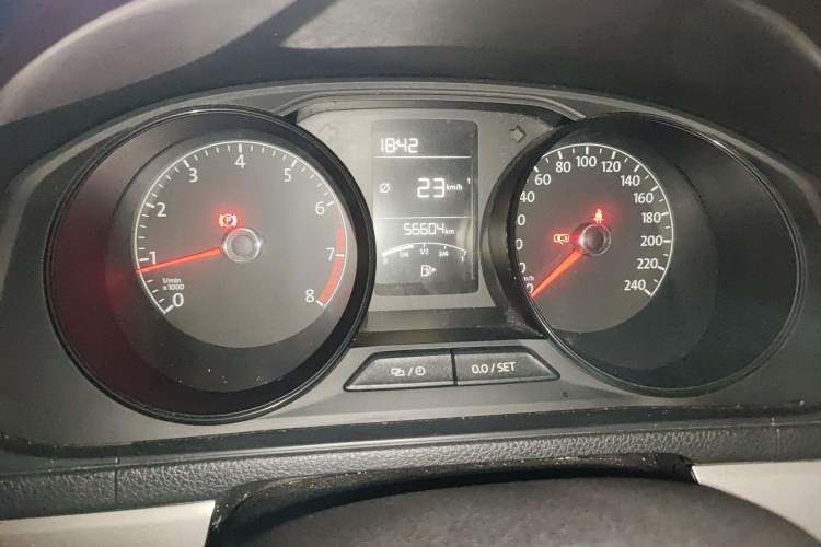 Used Volkswagen Lavida 2017 1.6L Manual Fashion Edition