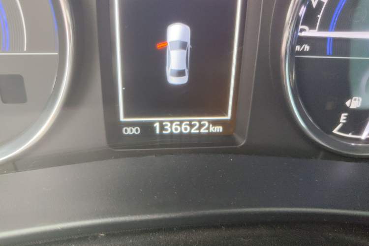 Used Toyota Corolla 2016 Dual-Engine 1.8L E-CVT Elite Edition