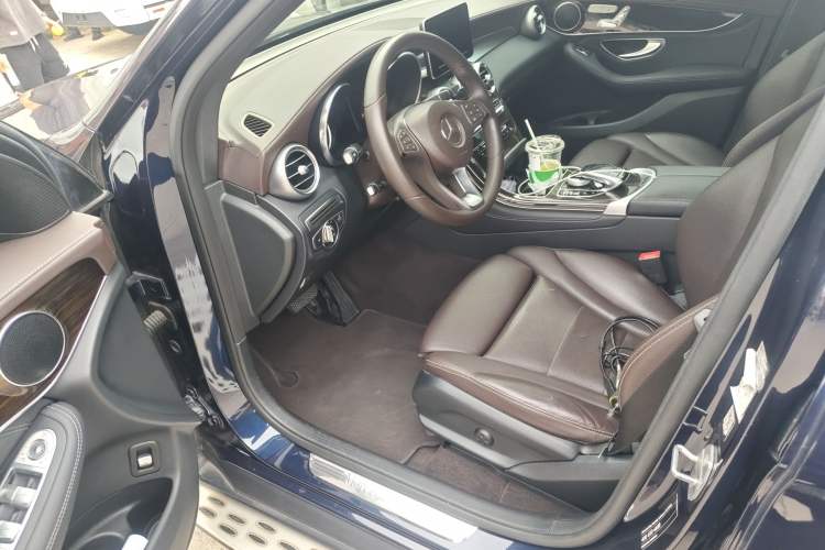 Used Mercedes-Benz GLC 2016 GLC 260 4MATIC Dynamic Edition