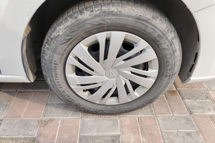 Used Jetta VA3 2024 1.5L Automatic Entry Version Right Front Wheel Hub