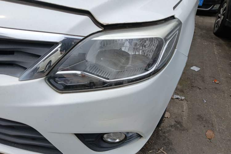 Used CHANGAN Alsvin V3 2015 1.4L Manual Meiman Model China IV Standard
