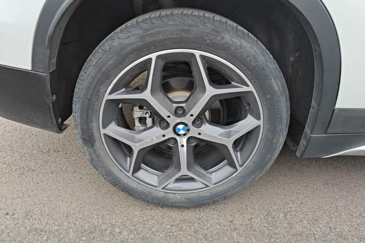 Used BMW X1 2018 sDrive18Li Luxury Model

