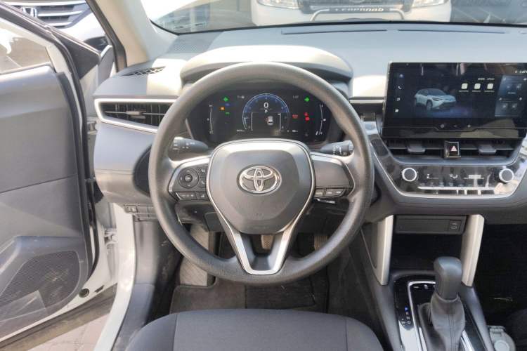 Used Toyota FRONTLANDER 2023 2.0L CVT Elite Edition
