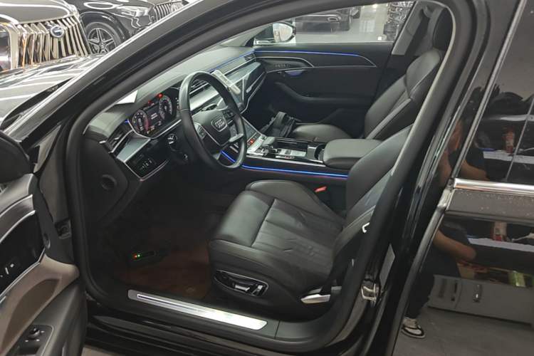 Used Audi A8 2019 A8L 50 TFSI quattro Comfort Model
