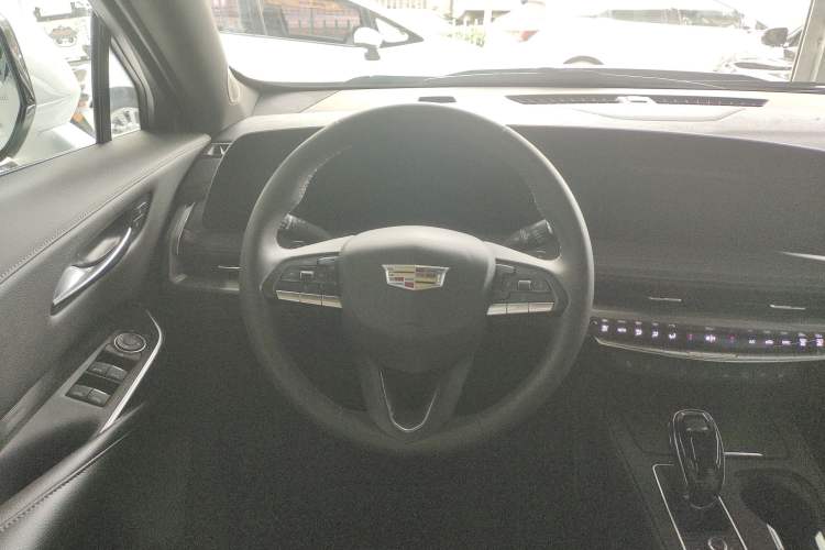 Used Cadillac XT4 2024 Facelift 28T Two-Wheel-Drive Prestige Version