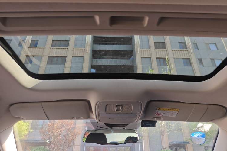 Used Roewe i5 2019 1.5L Manual 4G Connectable Langhao Edition Headliner