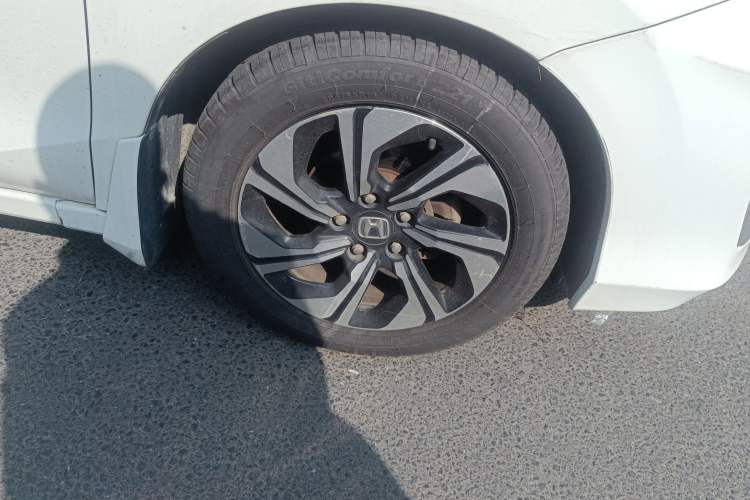 Used Honda Crider 2016 1.8L CVT Luxury Edition
