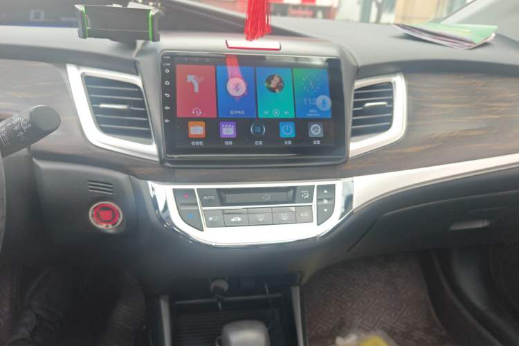 Used Honda Jade 2017 1.8L automatic Comfort version 5 seats
