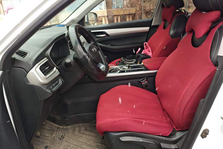 Used Geely Auto Vision X6 2020 1.4T Manual Luxury Model
