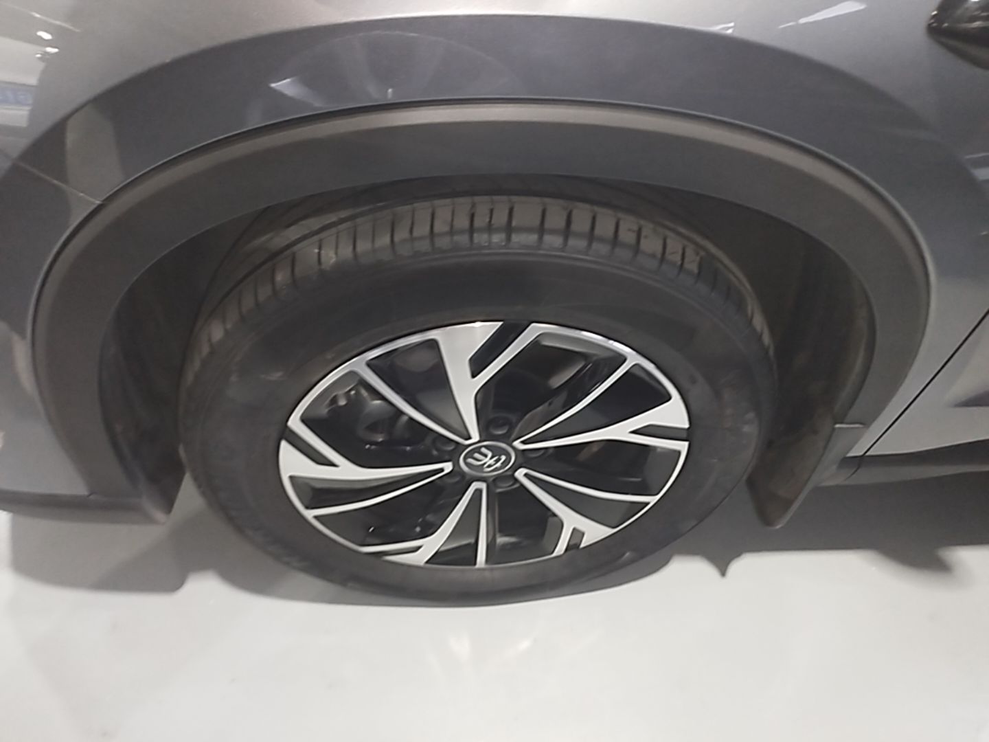 BYD Song Pro New Energy 2025 2nd Generation Intelligent Driving Version DM-i 75KM Leading Edition — снимка 10