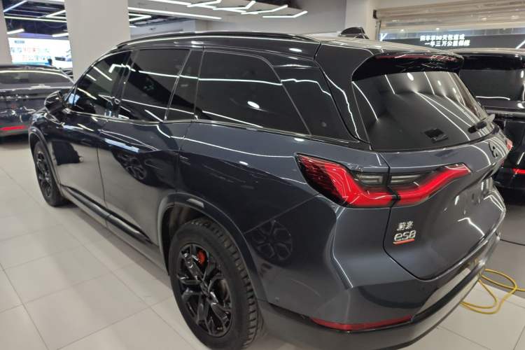 Used Nio ES8 2020 415 km Range 6-Seater Version Rear Left 45 Deg