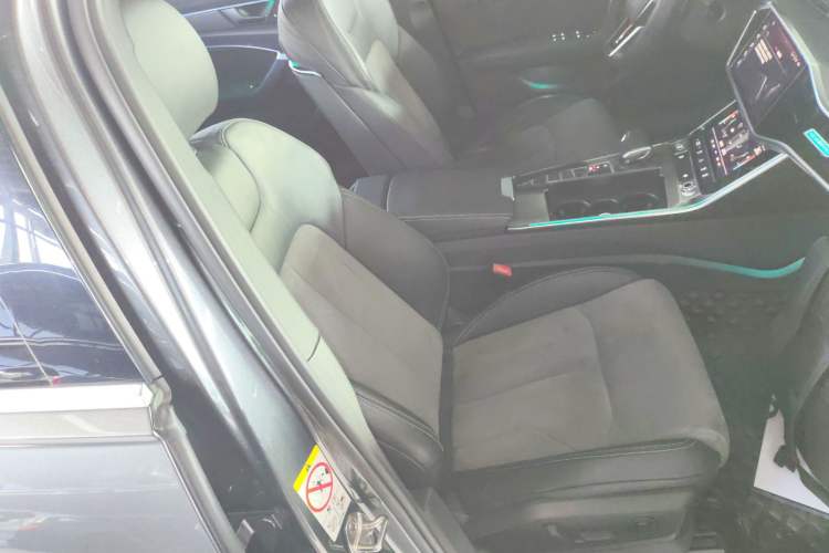 Used Audi A6L 2019 40 TFSI Luxury Dynamic Model