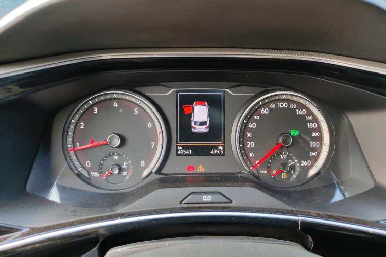 Used Volkswagen Tayron 2022 280TSI Two-Wheel Drive Luxury Smart Connectivity Version
