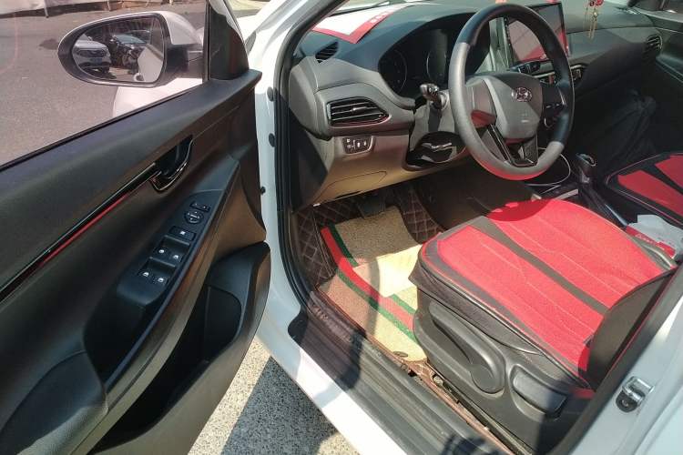 Used Hyundai Celesta 2018 1.6L Automatic GL Enjoyment Edition China VI compliant