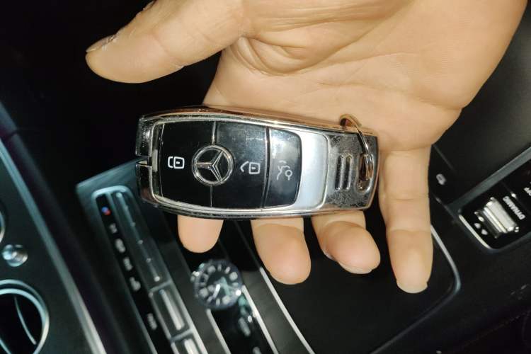 Used Mercedes-Benz E-Class 2019 E 260 L Sport Edition
